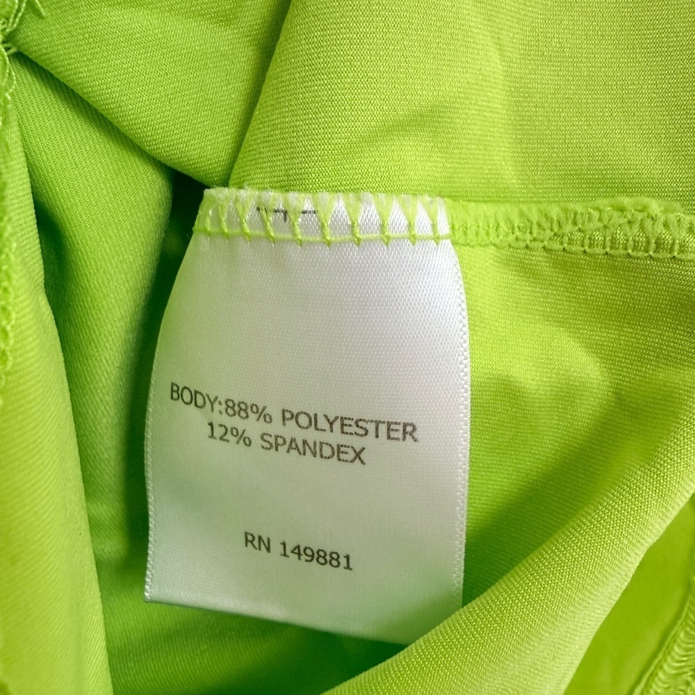Birdies & Bows Green 1/2 Zip Women’s Golf Shirt - Picture 3 of 6